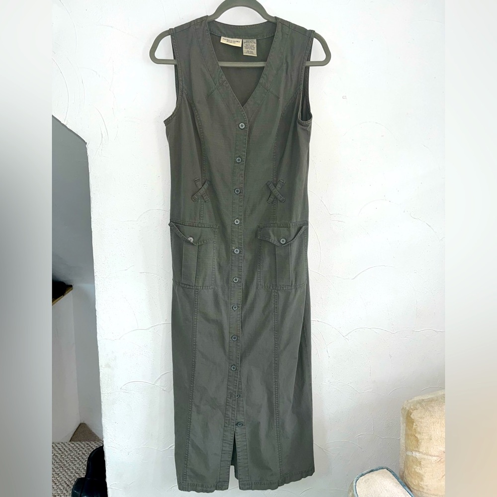 Vintage Faded Glory Button Up dress with pockets